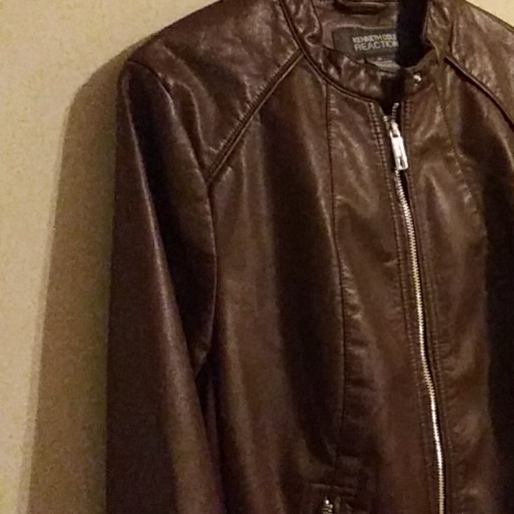Jacket - Picture 3 of 4